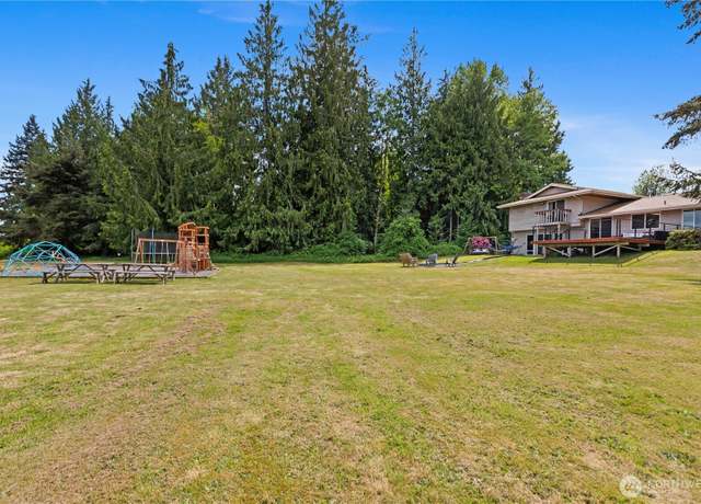 Property at 9320 96th St NE, Arlington, WA 98223, 3 beds, 2.5 baths