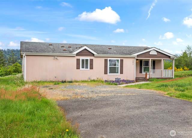 Property at 13817 Prairie Ridge Dr E, Bonney Lake, WA 98391, 3 beds, 2 baths