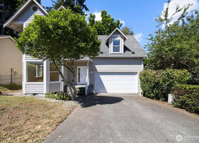 Property at 132 41st St, Bellingham, WA 98229, 3 beds, 2.5 baths