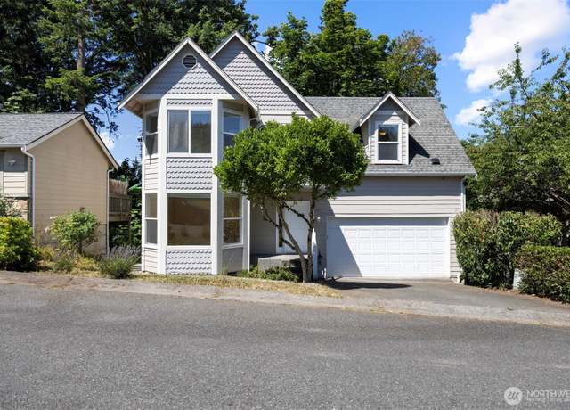 Property at 132 41st St, Bellingham, WA 98229, 3 beds, 2.5 baths