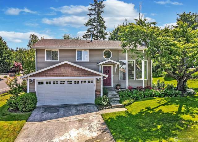 Property at 5113 64th Dr NE, Marysville, WA 98270, 4 beds, 2.5 baths