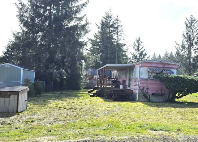 Property at 1810 225th Pl, Ocean Park, WA 98640, 2 beds, 1 bath
