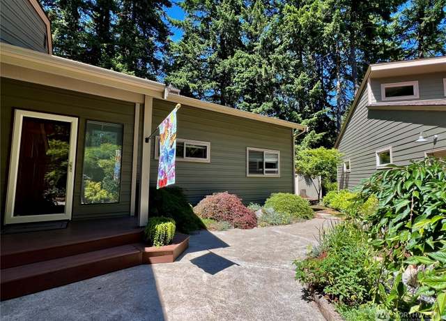 Property at 6100 NW Newberry Hill Rd, Silverdale, WA 98383, 3 beds, 2.5 baths