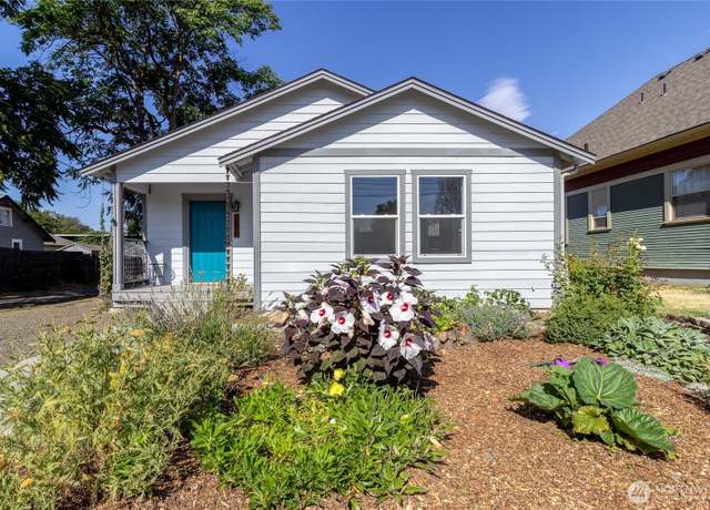 Property at 706 Chase Ave, Walla Walla, WA 99362, 3 beds, 2 baths