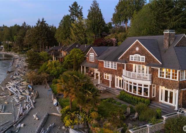 Property at 9325 Fauntleroy Way SW, Seattle, WA 98136, 5 beds, 4.5 baths