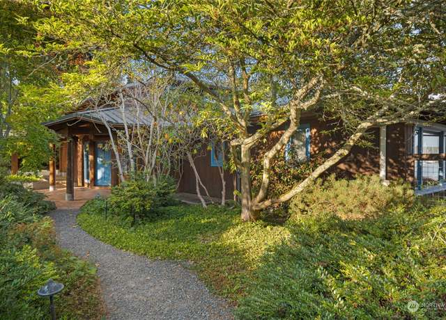 Property at 470 Friday Ave, Friday Harbor, WA 98250, 3 beds, 4.5 baths