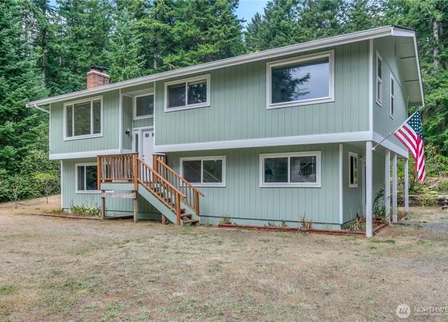 Property at 11019 136th St NW, Gig Harbor, WA 98329, 4 beds, 3 baths