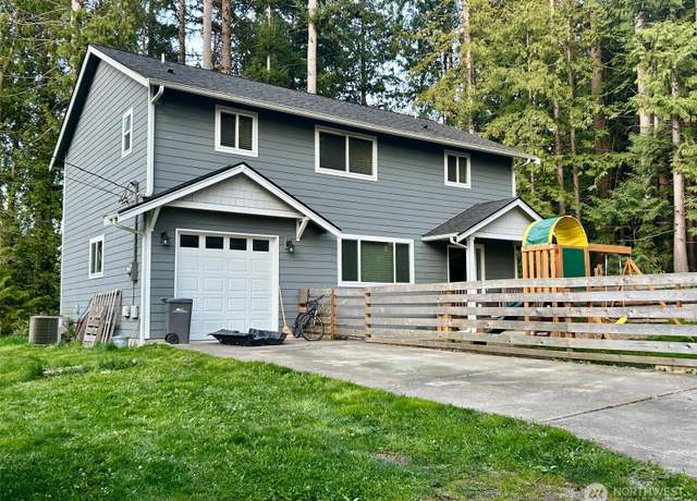 Property at 31327 W Lake Ketchum Rd, Stanwood, WA 98292, 3 beds, 2.5 baths