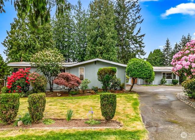 Property at 15729 Larch Way, Lynnwood, WA 98087, 3 beds, 2.5 baths