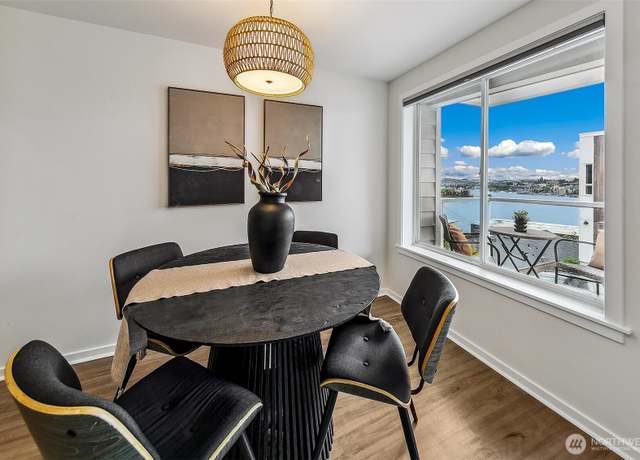 Property at 2432 Dexter Ave N #201, Seattle, WA 98109, 2 beds, 1 bath