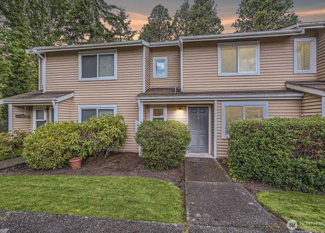 Property at 23723 12th Pl S #2005, Des Moines, WA 98198, 2 beds, 1.5 baths