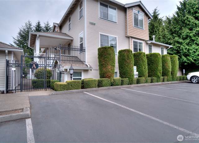 Property at 7009 196 St SW Unit A103, Lynnwood, WA 98036, 2 beds, 1.5 baths