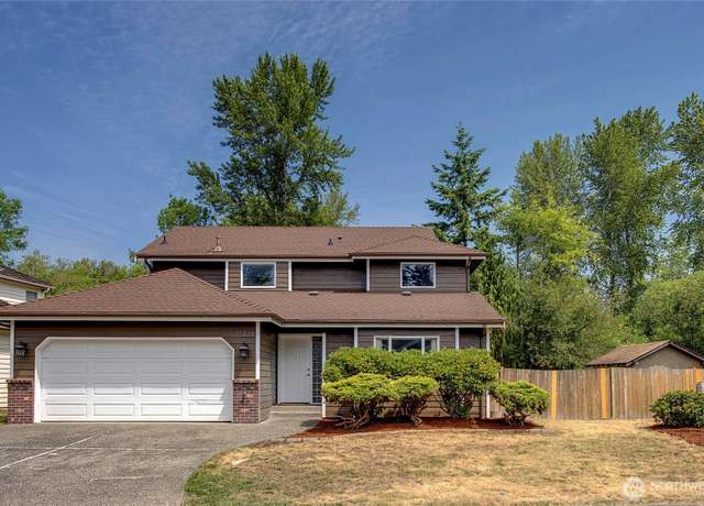 Property at 11328 SE 271st St, Kent, WA 98030, 4 beds, 2.5 baths