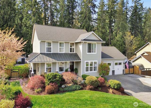 Property at 3620 E Broadway, Mount Vernon, WA 98274, 4 beds, 2.5 baths