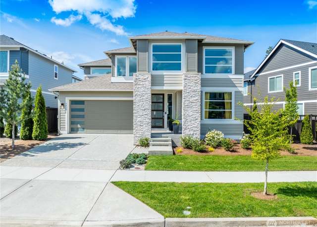 Property at 3415 SE 19th Way, Renton, WA 98058, 4 beds, 2.5 baths