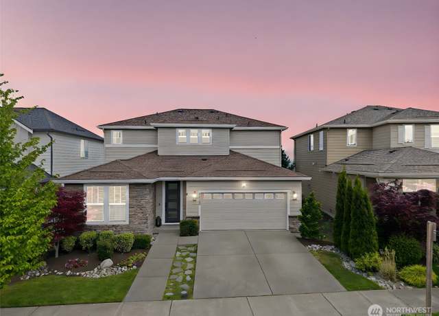 Property at 8828 Wilde Ave SE, Snoqualmie, WA 98065, 5 beds, 4 baths