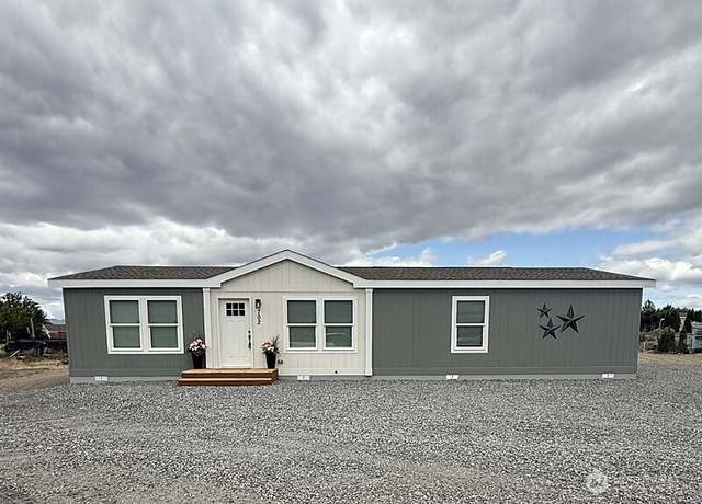 Property at 702 Bryce Pl SW, Mattawa, WA 99349, 3 beds, 2 baths