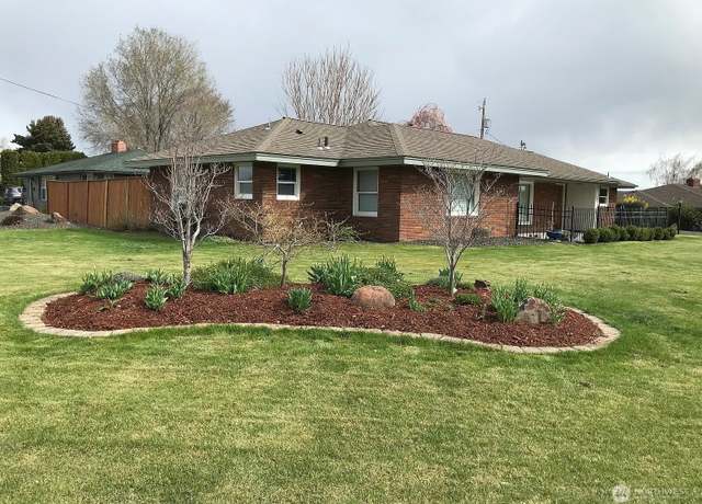 Property at 319 N 46th Ave, Yakima, WA 98908, 3 beds, 2 baths