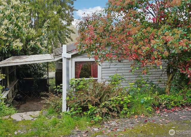 Property at 3416 Claremont Ave S, Seattle, WA 98144, 2 beds, 1 bath