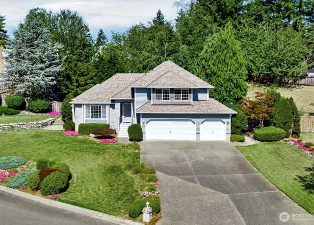 Property at 20620 119th Ave SE, Kent, WA 98031, 3 beds, 2.5 baths