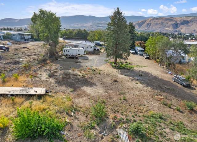 Property at 1981 Grant Rd, East Wenatchee, WA 98802