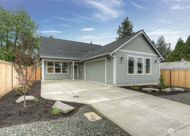 Property at 1917 Giles Ave NW, Olympia, WA 98502, 3 beds, 2.5 baths