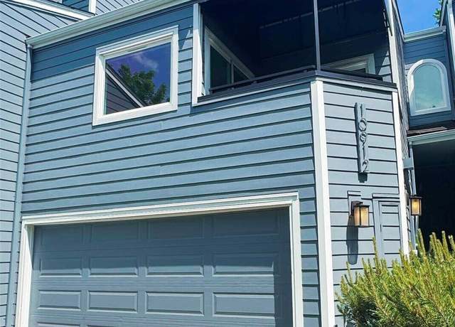 Property at 10912 NE 41st Dr #12, Kirkland, WA 98033, 3 beds, 3 baths