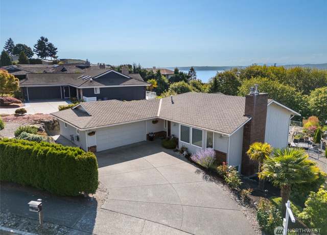 Property at 28529 10th Ave S, Federal Way, WA 98003, 3 beds, 2.5 baths