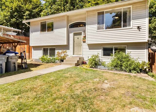 Property at 60 NE Lorrain Ct, Belfair, WA 98528, 4 beds, 2 baths