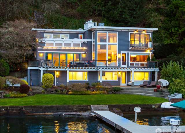 Property at 842 W Lake Sammamish Pkwy SE, Bellevue, WA 98008, 4 beds, 2.5 baths