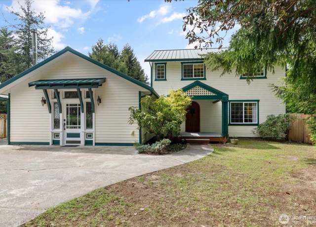 Property at 5452 Vistaire Pl, Langley, WA 98260, 3 beds, 3 baths