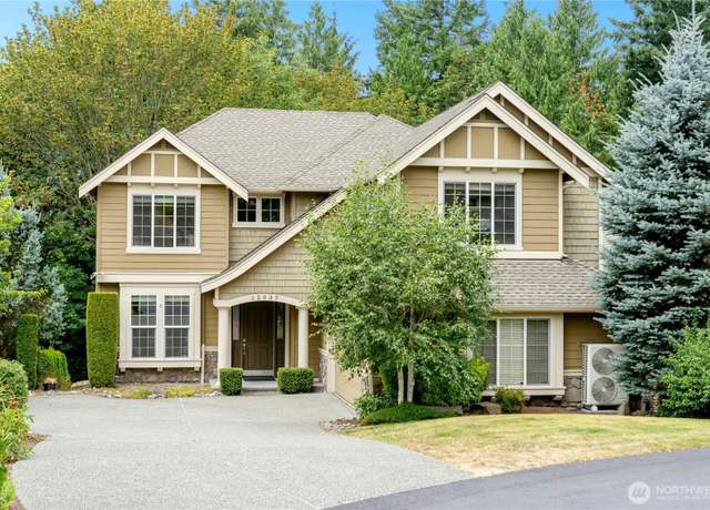 Property at 12037 165 Pl NE, Redmond, WA 98052, 7 beds, 4 baths