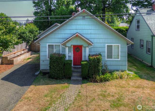 Property at 236 Milroy St NW, Olympia, WA 98502, 2 beds, 2 baths