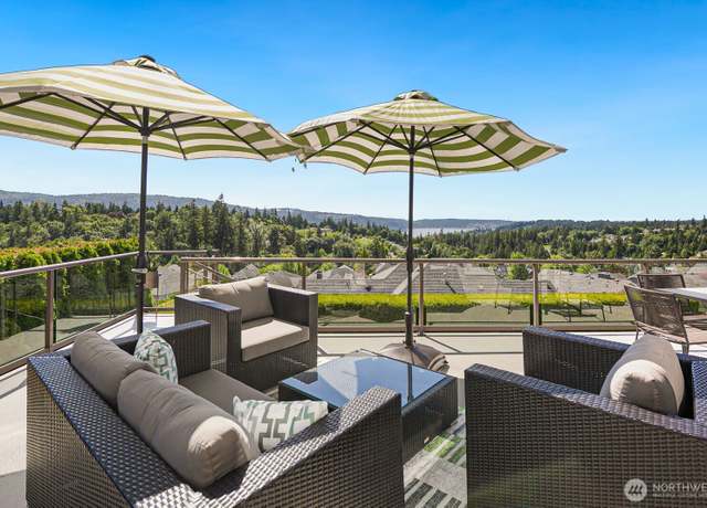 Property at 4519 231st Pl SE, Sammamish, WA 98075, 4 beds, 3.5 baths
