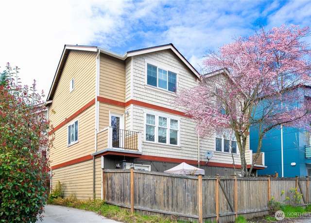 Property at 12026 33rd Ave NE Unit B, Seattle, WA 98125, 3 beds, 2.5 baths