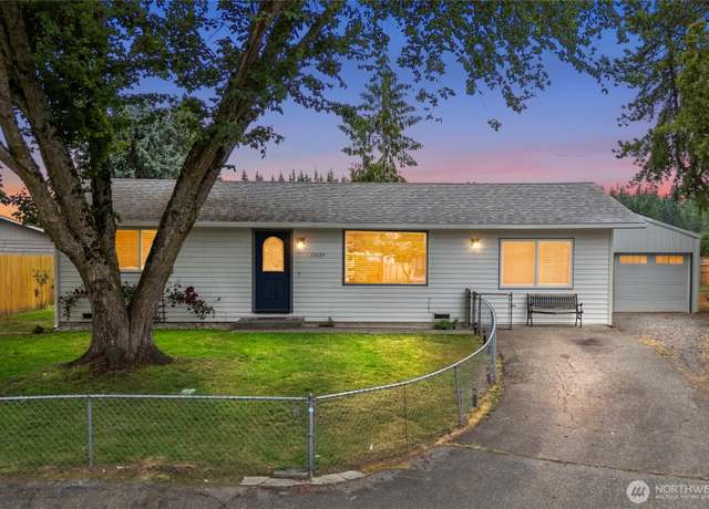Property at 17625 34th Ave NE, Arlington, WA 98223, 3 beds, 1 bath