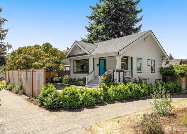 Property at 3003 44th Ave SW, Seattle, WA 98116, 4 beds, 2 baths