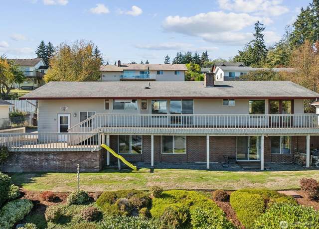 Property at 1887 Salal St E, Port Orchard, WA 98366, 5 beds, 2.5 baths
