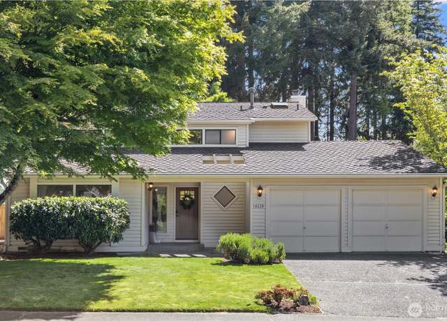 Property at 4220 242nd Ave SE, Sammamish, WA 98029, 3 beds, 2.5 baths