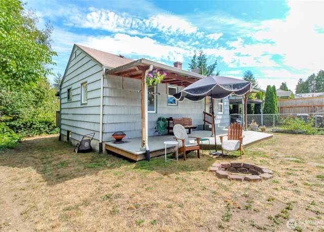 Property at 13217 1st Ave S, Burien, WA 98168, 2 beds, 2 baths