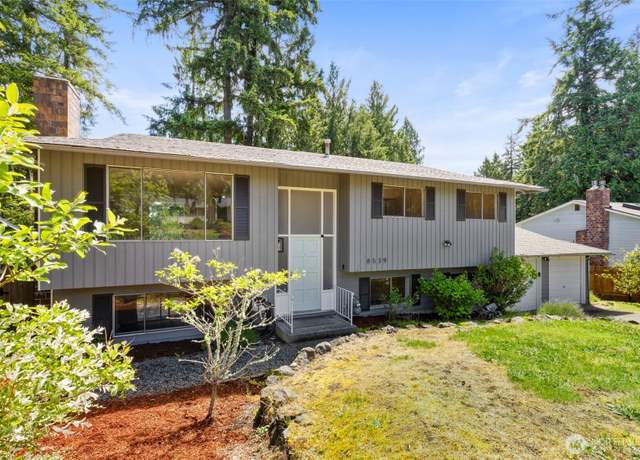 Property at 8539 University Point Cir NE, Bremerton, WA 98311, 4 beds, 2 baths