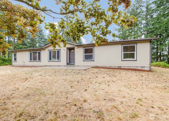 Property at 10102 Fairview Blvd SW, Port Orchard, WA 98367, 3 beds, 2 baths