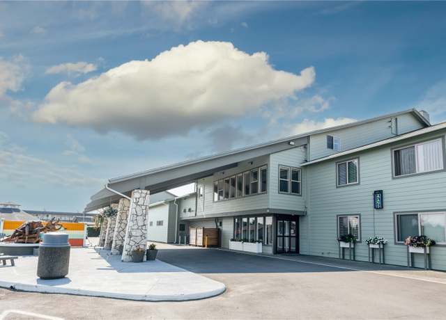 Property at 643 Oceans Shores Blvd NW #102, Ocean Shores, WA 98569, 2 beds, 1.5 baths