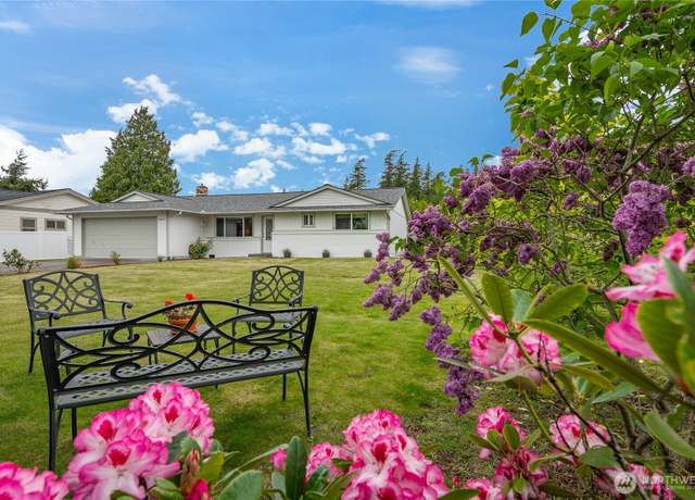 Property at 8039 Niska Rd, Blaine, WA 98230, 3 beds, 2 baths