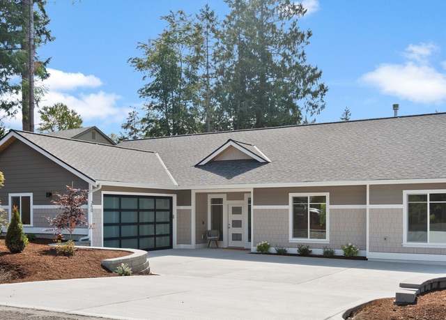 Property at 250 Cameron Dr, Port Ludlow, WA 98365, 3 beds, 2.5 baths