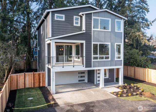 Property at 17825 Wallingford Ave N Unit A, Shoreline, WA 98133, 5 beds, 3.5 baths