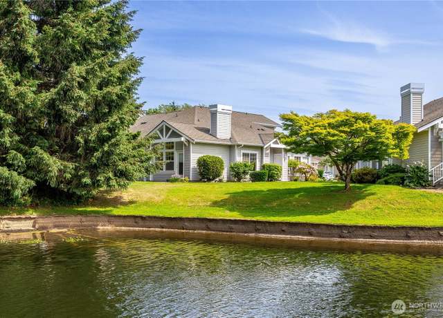 Property at 23302 53rd Ave S Unit 4-1, Kent, WA 98032, 2 beds, 2.5 baths