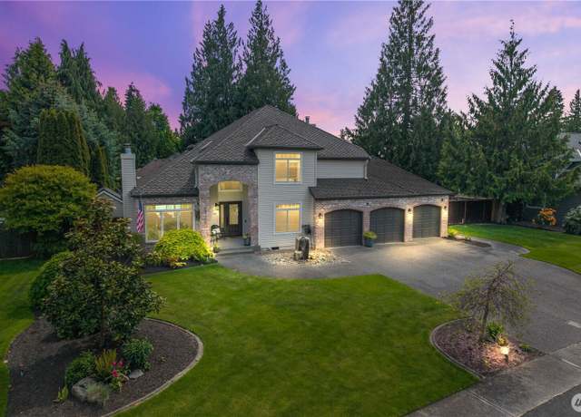 Property at 12706 114th Street Ct E, Puyallup, WA 98374, 3 beds, 2.5 baths