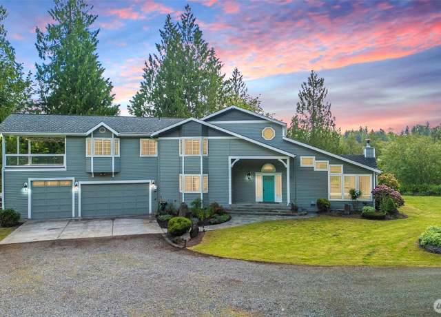 Property at 5501 55th St SE, Auburn, WA 98092, 4 beds, 3 baths
