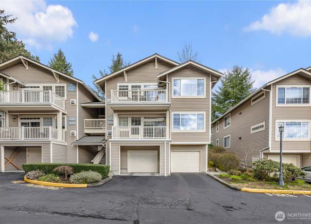 Property at 18660 NE 56th Ct, Redmond, WA 98052, 2 beds, 2 baths
